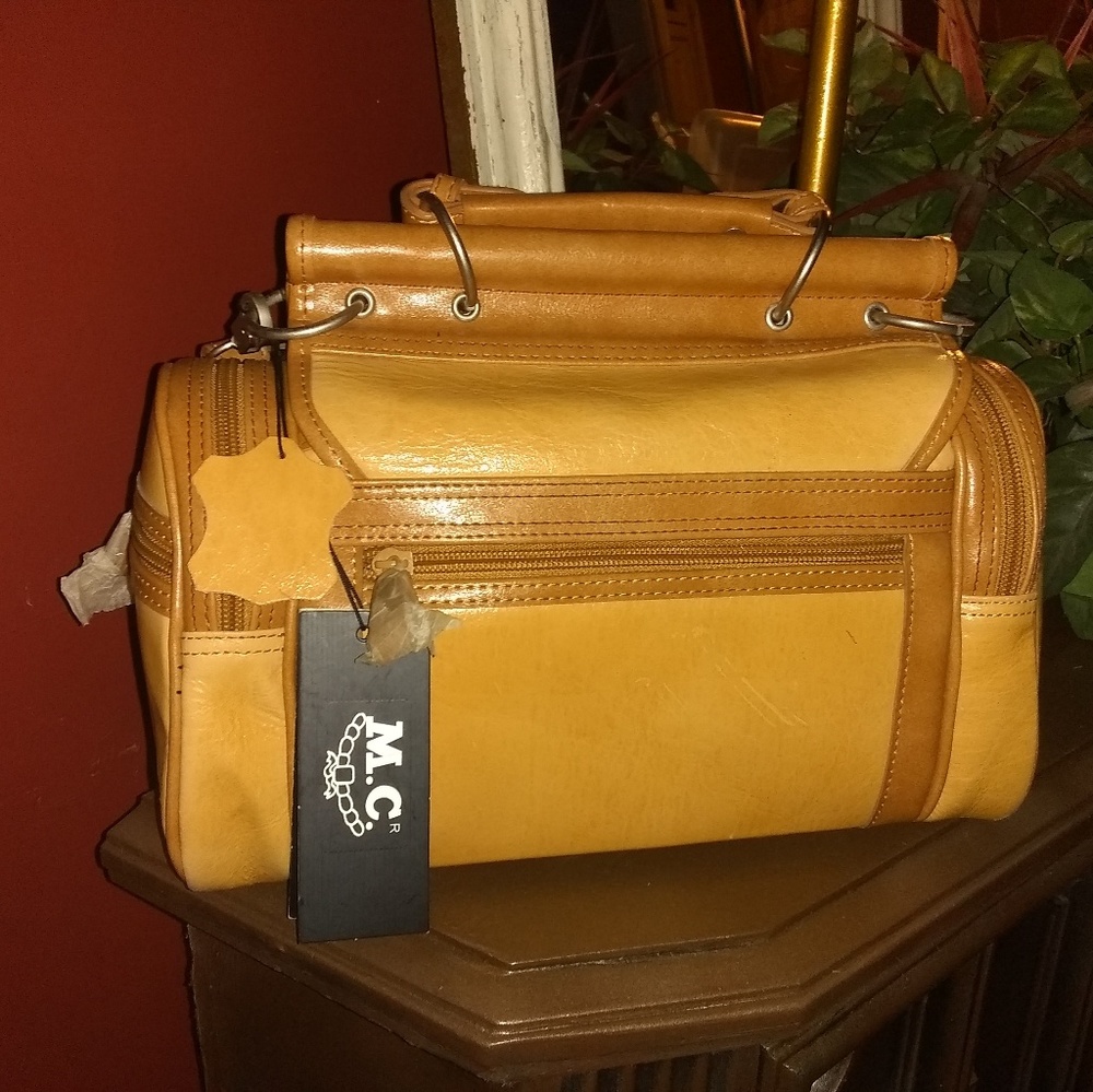 Handbag - Picture 6 of 7